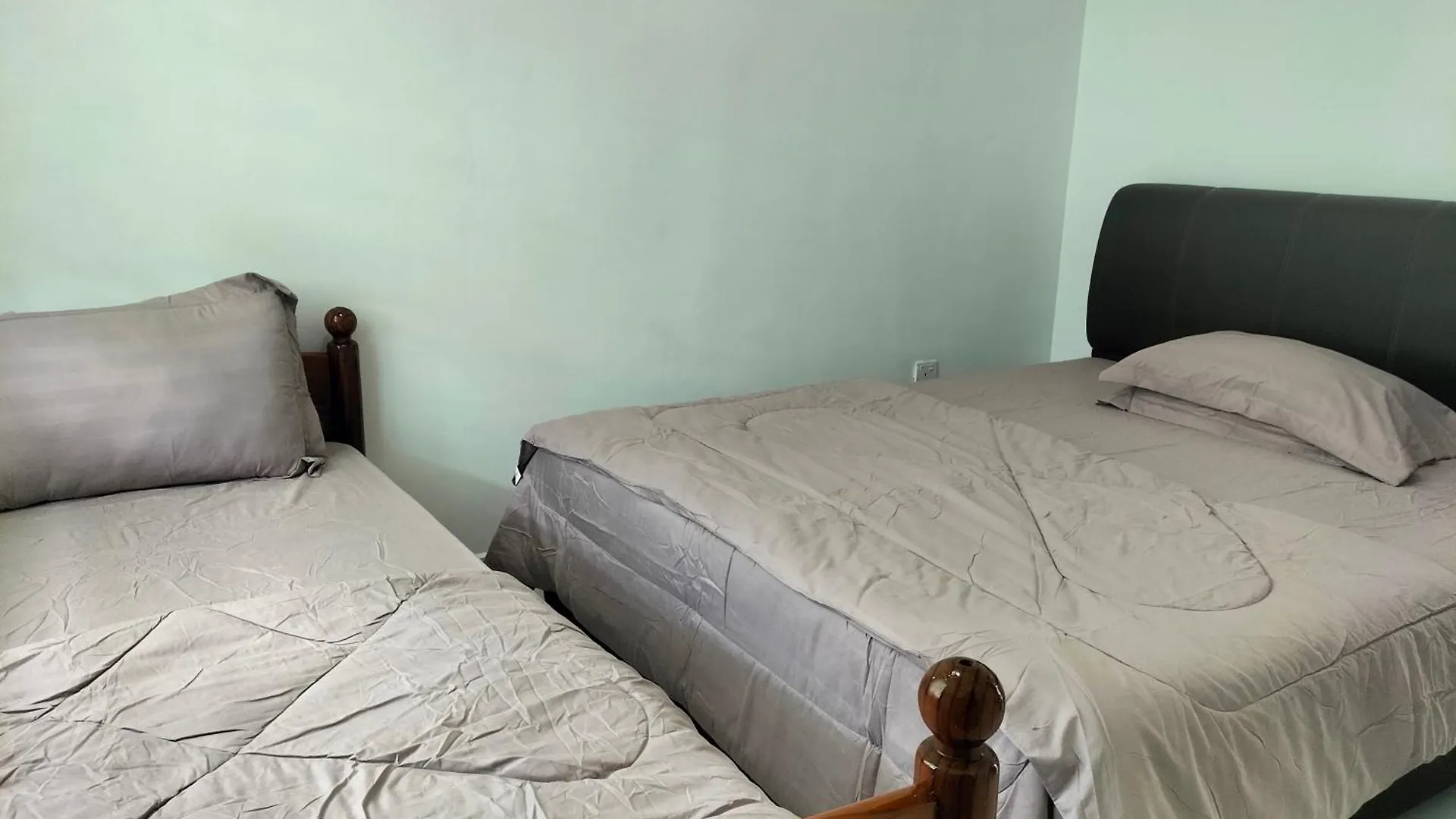 Holiday home Iris 31 Corner Lot Near Legoland Jdt Utm Malay Only Villa Johor Bahru